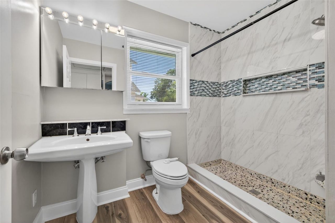 1674 34th Avenue N, Saint Petersburg, FL 33713 Photo