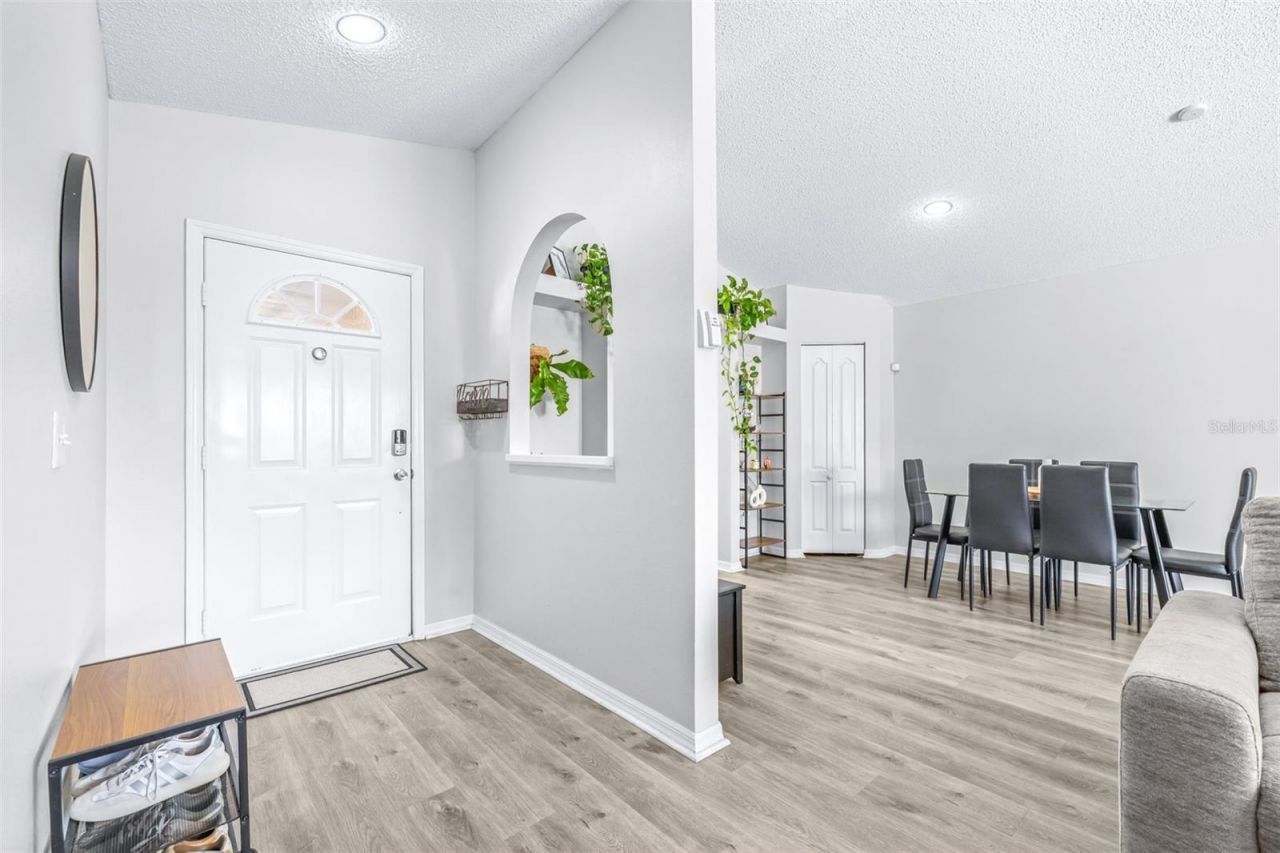 1016 Malletwood Drive, Brandon, FL 33510 Photo