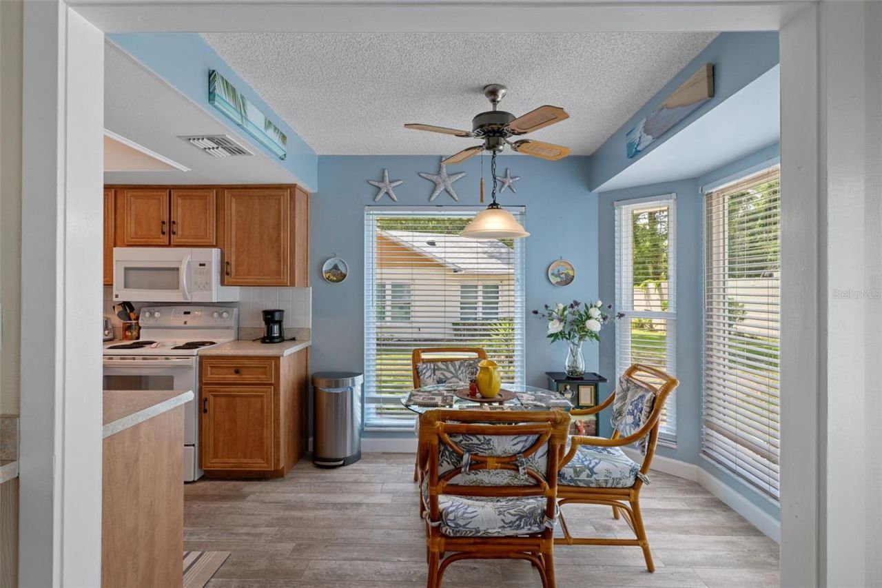2643 Royal Ridge Drive , Spring Hill, FL 34606 Photo