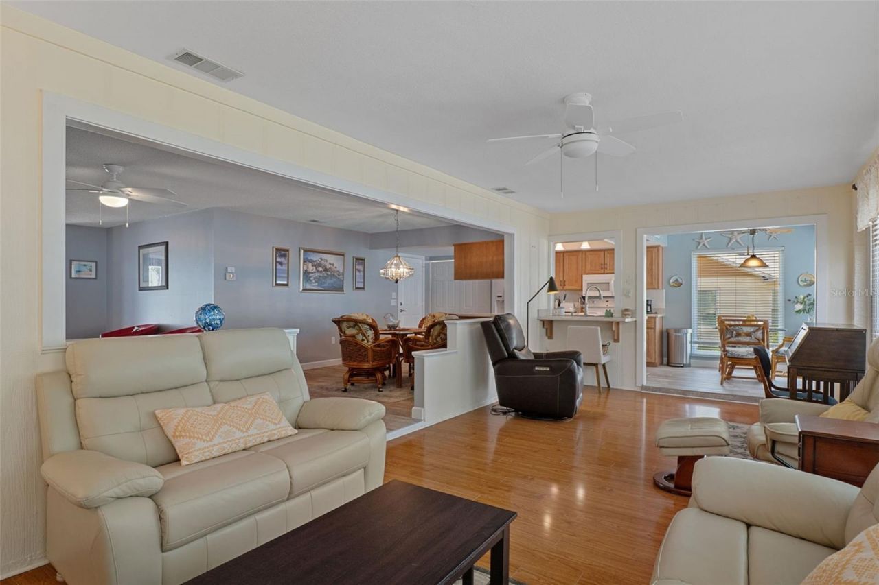 2643 Royal Ridge Drive , Spring Hill, FL 34606 Photo