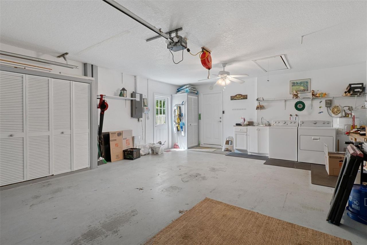 2643 Royal Ridge Drive , Spring Hill, FL 34606 Photo