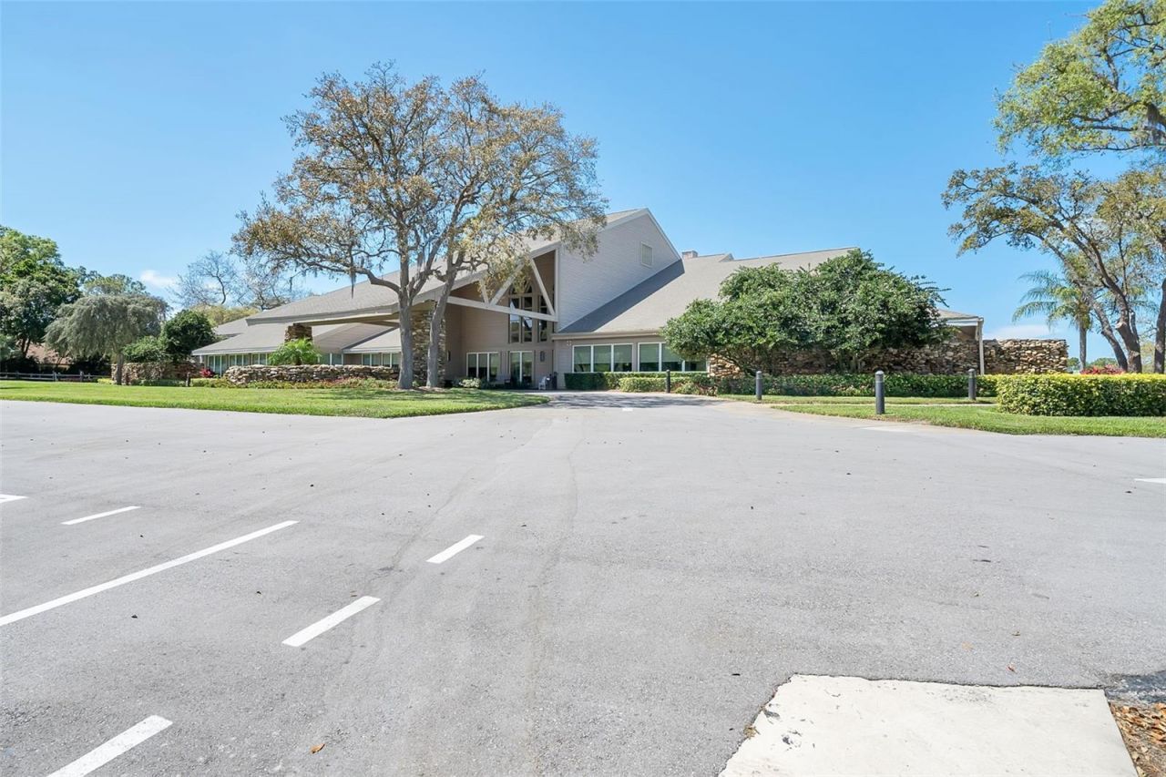 2643 Royal Ridge Drive , Spring Hill, FL 34606 Photo