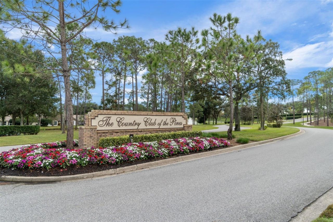 2643 Royal Ridge Drive , Spring Hill, FL 34606 Photo