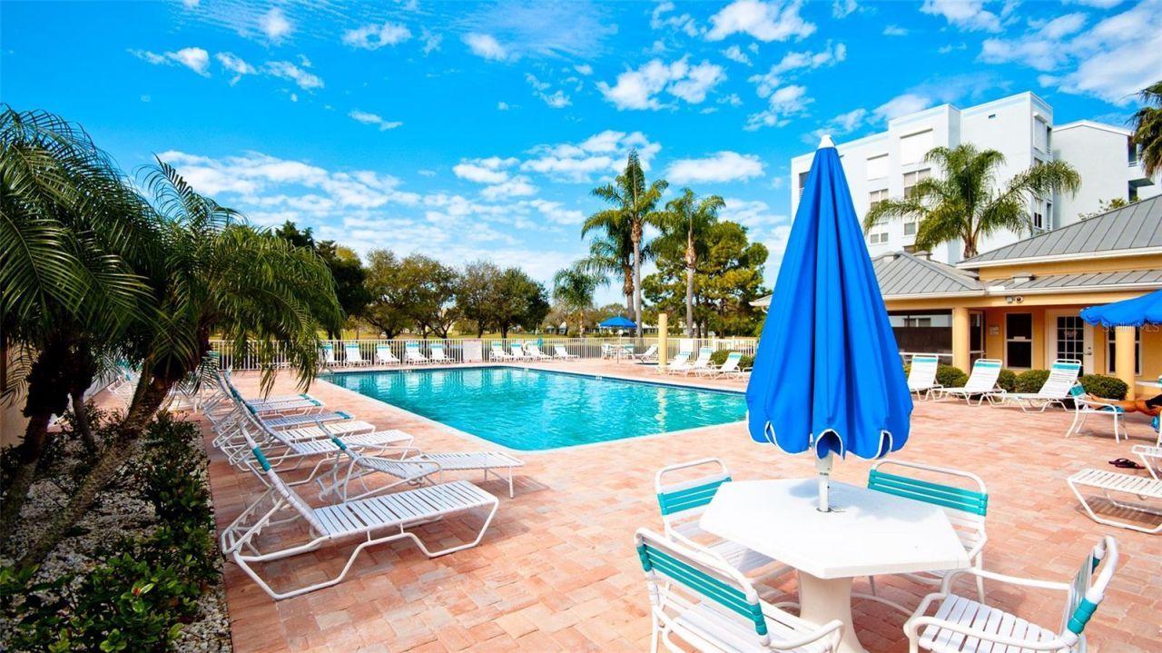 4570 Pinebrook Circle, Unit 302, Bradenton, FL 34209 Photo
