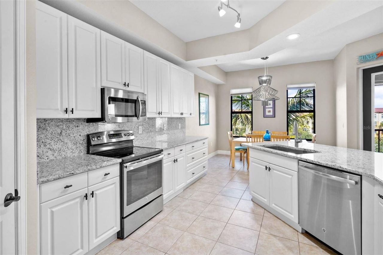 98 Vivante Boulevard, Unit 410, Punta Gorda, FL 33950 Photo