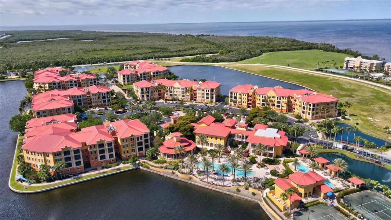 98 Vivante Boulevard, Unit 410, Punta Gorda, FL 33950 Photo