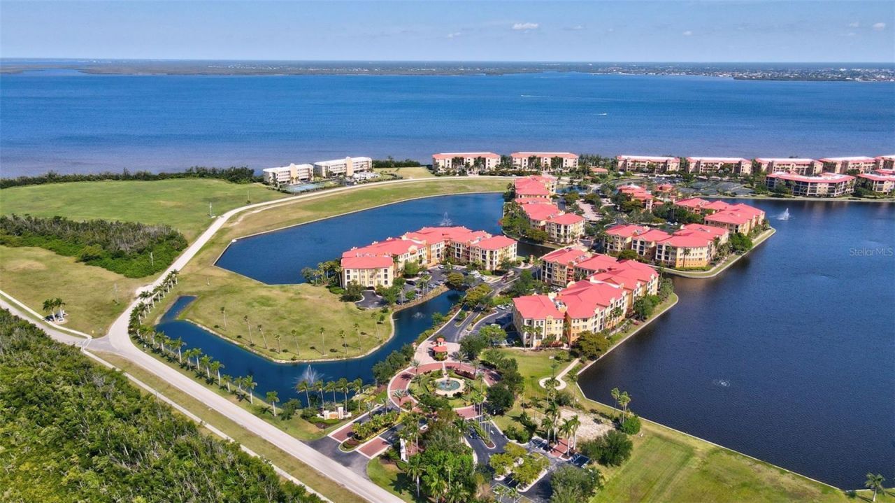 98 Vivante Boulevard, Unit 410, Punta Gorda, FL 33950 Photo