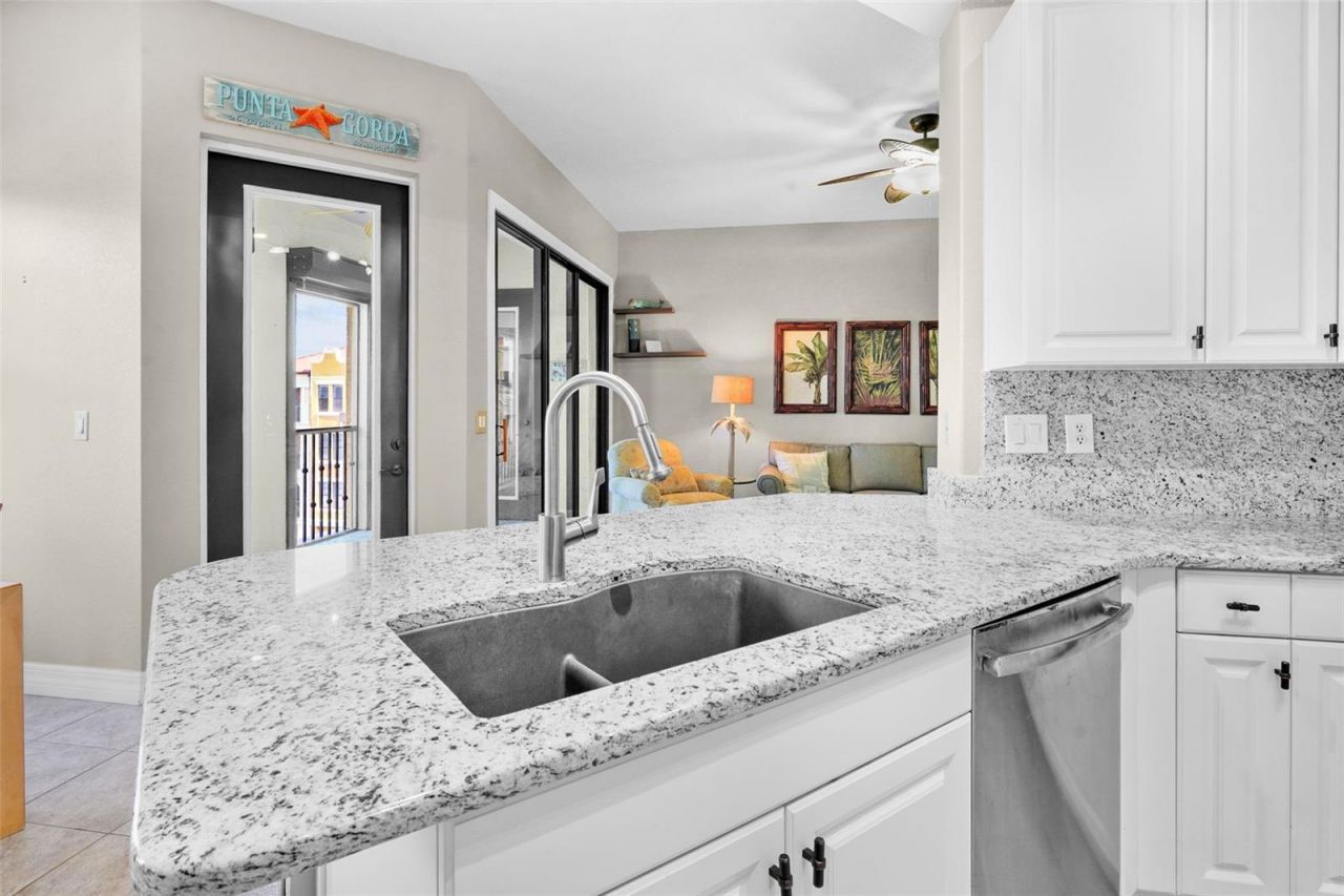 98 Vivante Boulevard, Unit 410, Punta Gorda, FL 33950 Photo
