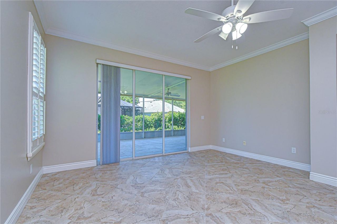 6069 Sandhill Ridge Drive , Lithia, FL 33547 Photo