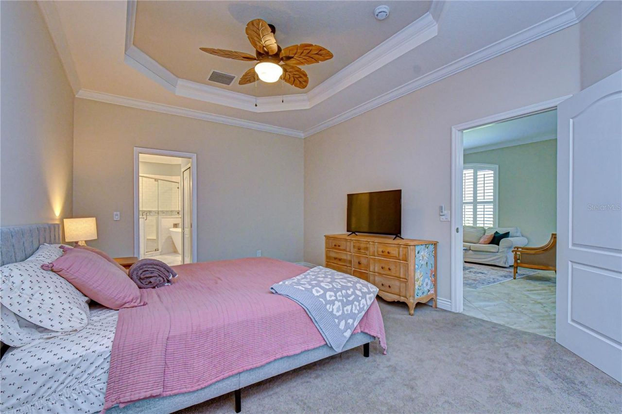 6069 Sandhill Ridge Drive , Lithia, FL 33547 Photo