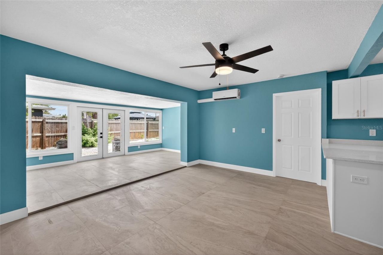 14013 Marguerite Drive, Madeira Beach, FL 33708 Photo