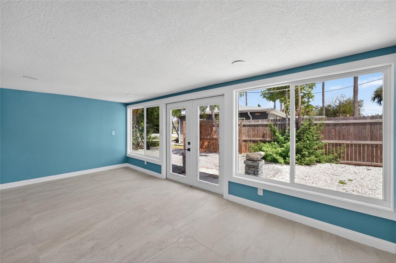 14013 Marguerite Drive, Madeira Beach, FL 33708 Photo
