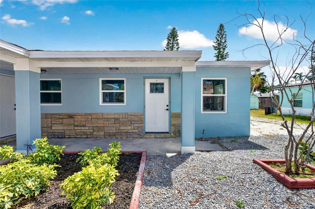 14013 Marguerite Drive, Madeira Beach, FL 33708 Photo