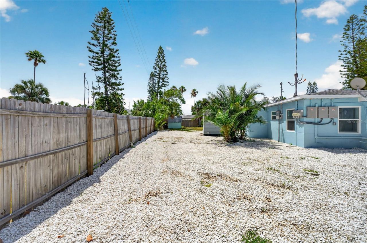 14013 Marguerite Drive, Madeira Beach, FL 33708 Photo