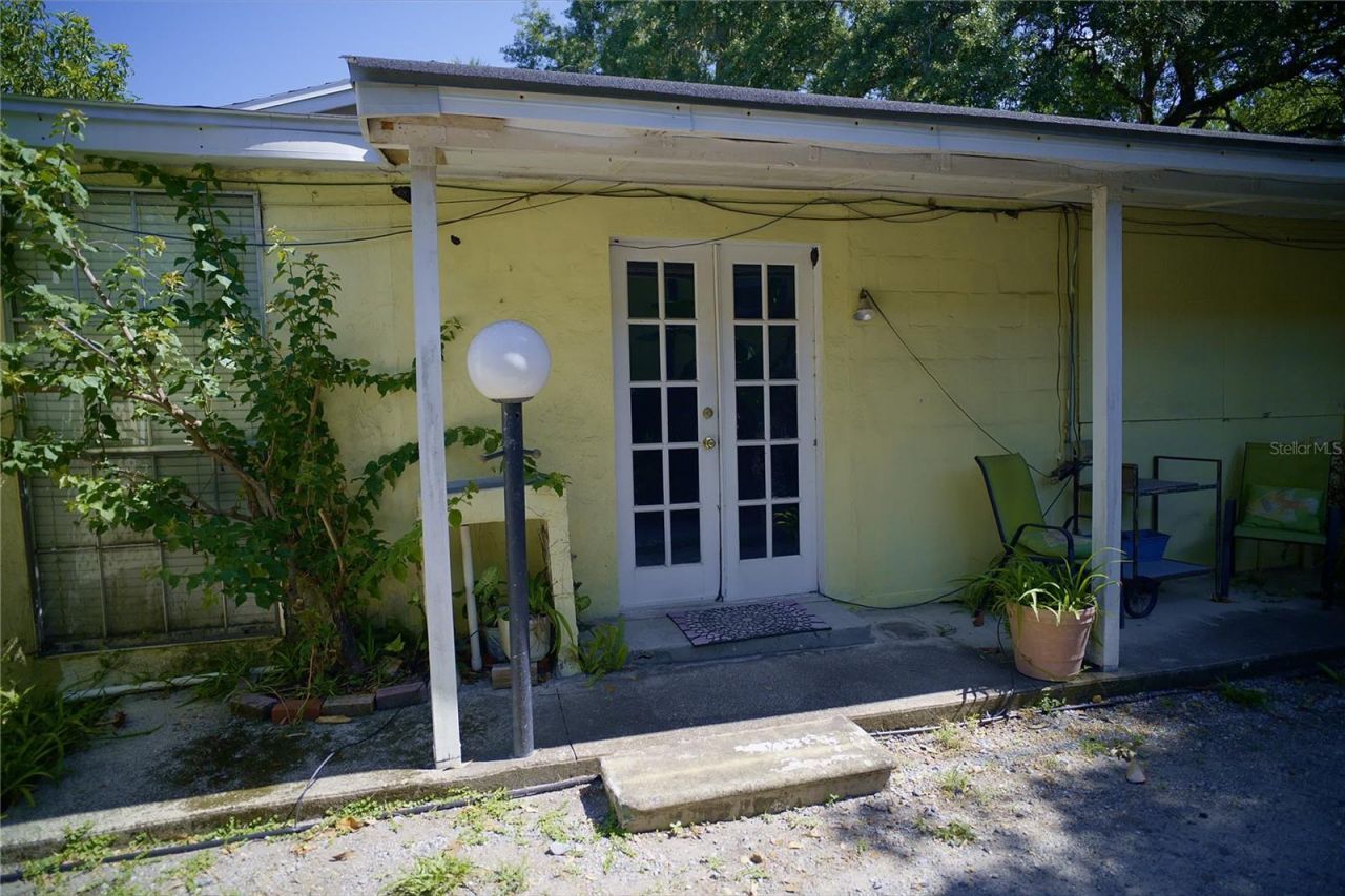 2119 S Fern Creek Avenue, Orlando, FL 32806 Photo