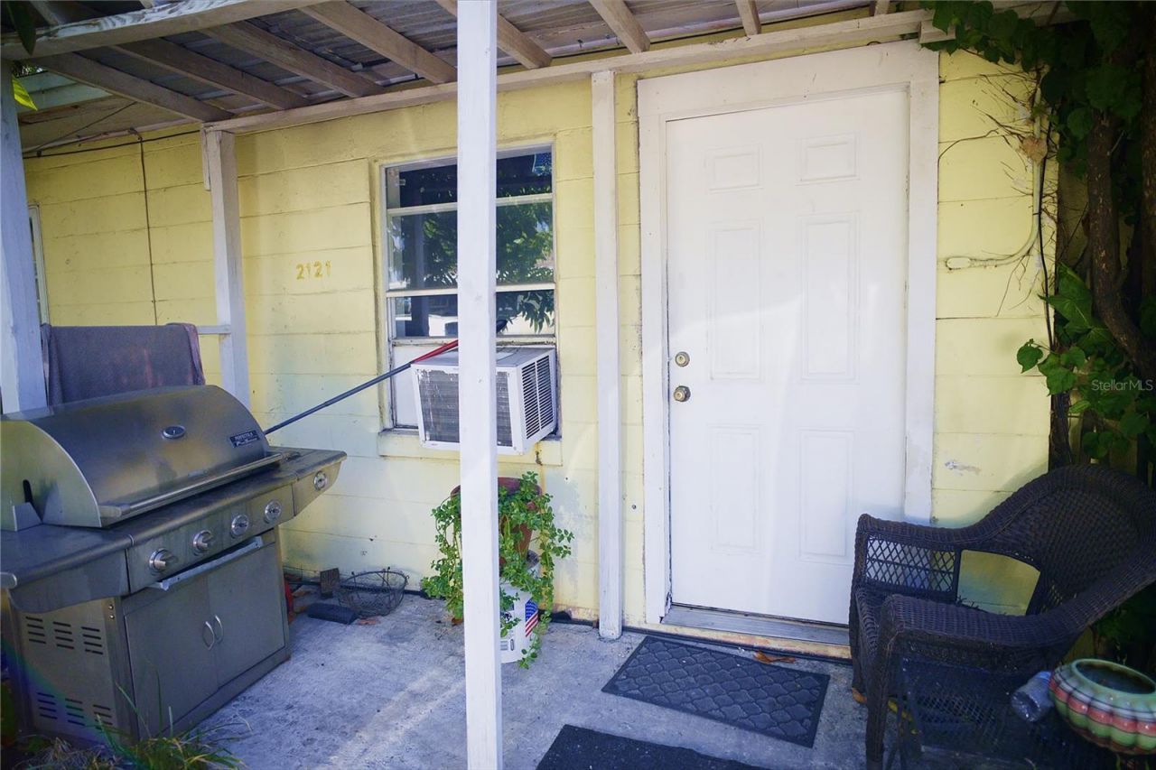 2119 S Fern Creek Avenue, Orlando, FL 32806 Photo