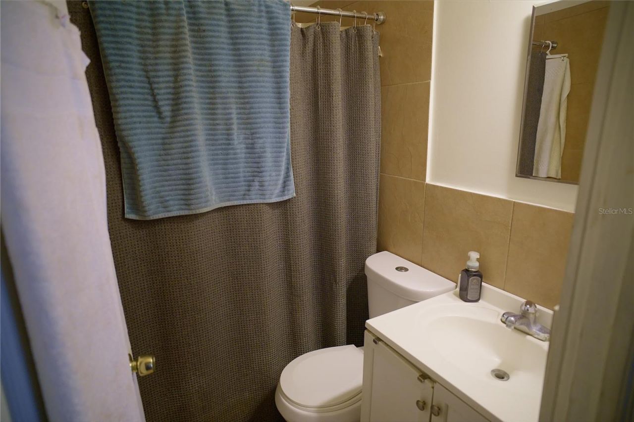 2119 S Fern Creek Avenue, Orlando, FL 32806 Photo
