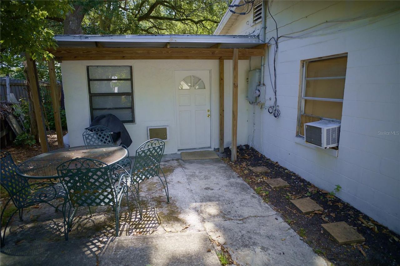 2119 S Fern Creek Avenue, Orlando, FL 32806 Photo