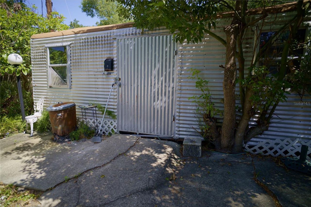 2119 S Fern Creek Avenue, Orlando, FL 32806 Photo