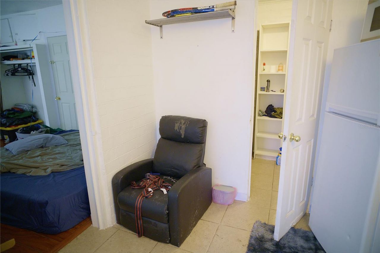 2119 S Fern Creek Avenue, Orlando, FL 32806 Photo
