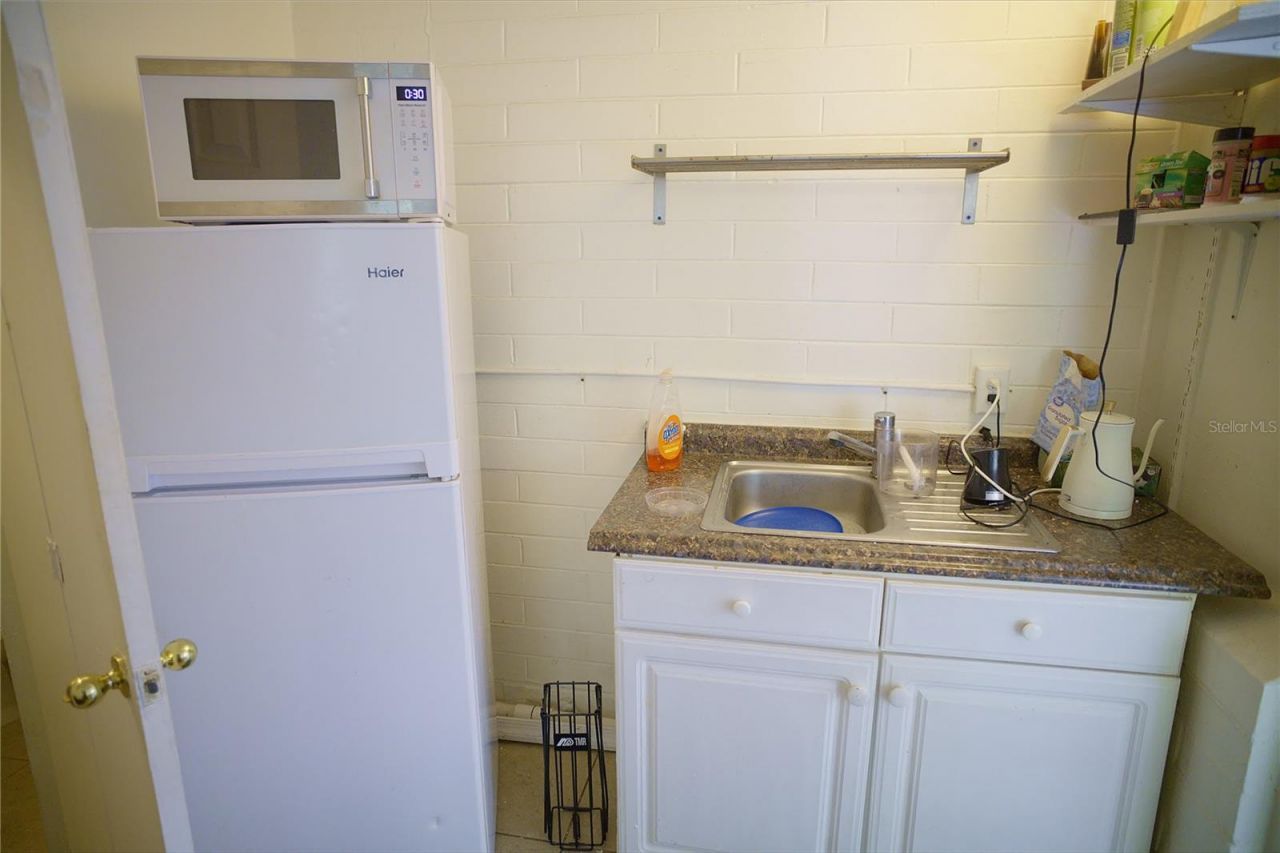 2119 S Fern Creek Avenue, Orlando, FL 32806 Photo
