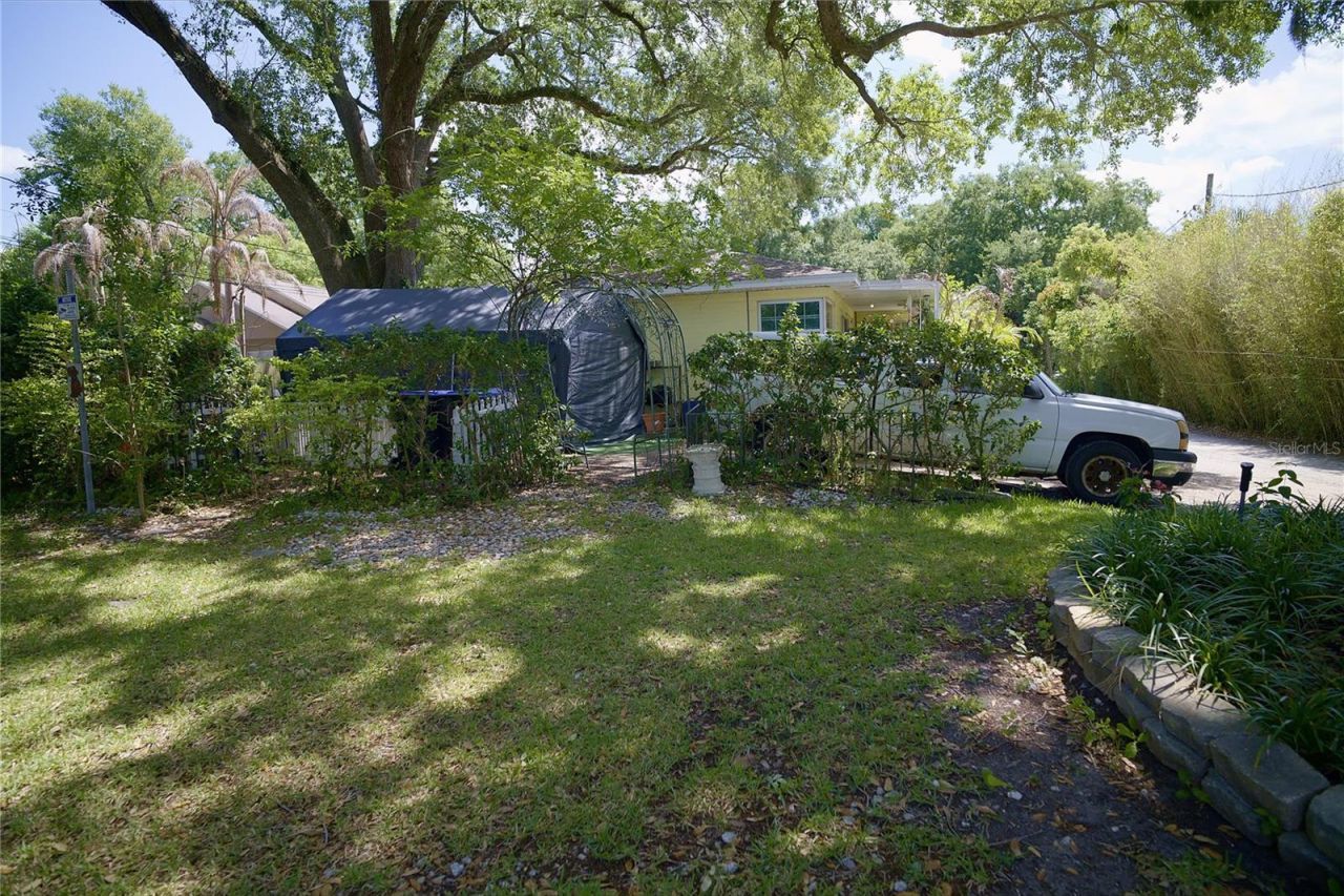 2119 S Fern Creek Avenue, Orlando, FL 32806 Photo