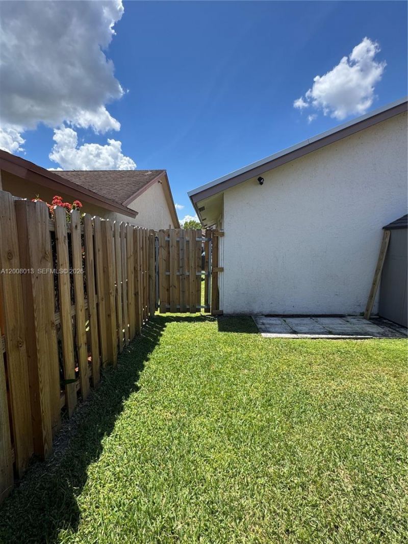 10379 Welleby Isles Blvd , Sunrise, FL 33351 Photo