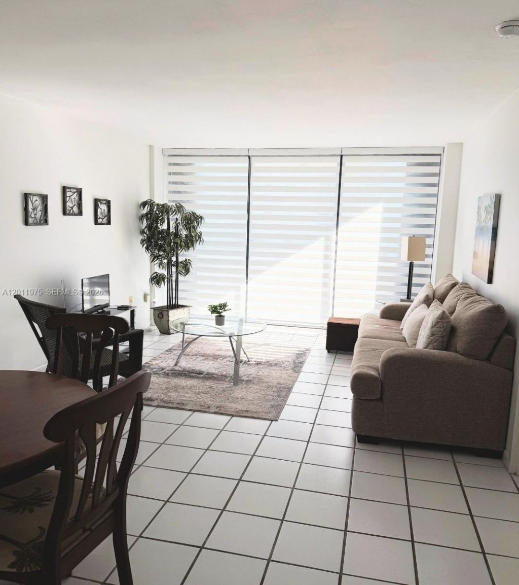 2501 Brickell Ave , Unit 804, Miami, FL 33129 Photo