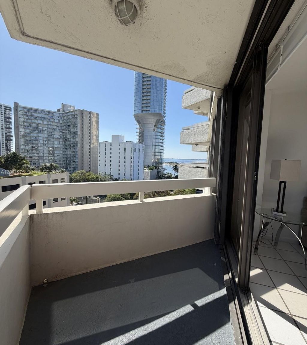 2501 Brickell Ave , Unit 804, Miami, FL 33129 Photo