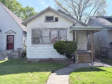 15348 Quincy Street, Detroit, MI 48238