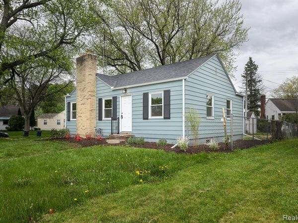3301 Gratiot Avenue , Flint, MI 48503