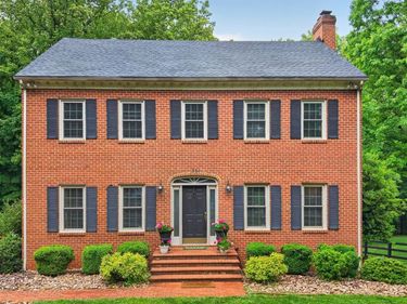 1334 Boonsboro Place, Lynchburg, VA 24503