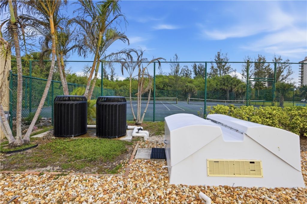 4225 N Highway A1a, Unit 18, Fort Pierce, FL 34949 Photo