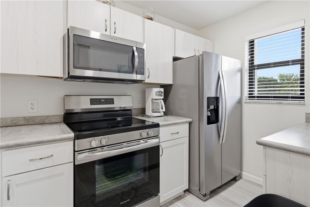 4225 N Highway A1a, Unit 18, Fort Pierce, FL 34949 Photo