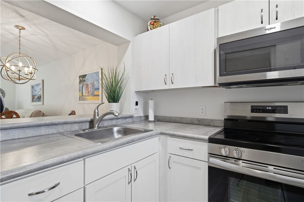 4225 N Highway A1a, Unit 18, Fort Pierce, FL 34949 Photo