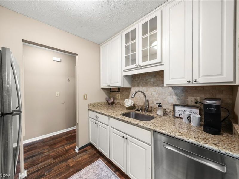 10790 Ravenna Road, Unit 101, Twinsburg, OH 44087 Photo 13