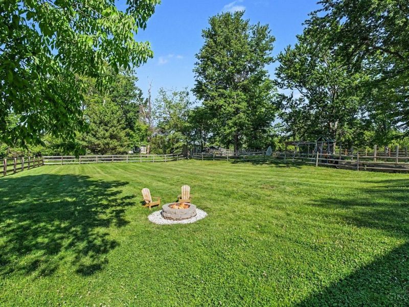 1137 Immaculate Lane, Anderson Twp, OH 45255 Photo 24