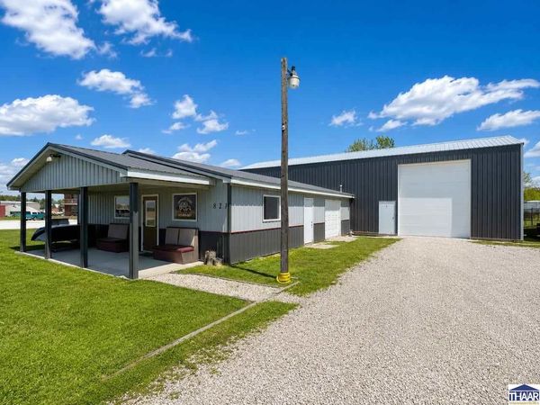821 N US 41, Rockville, IN 47872