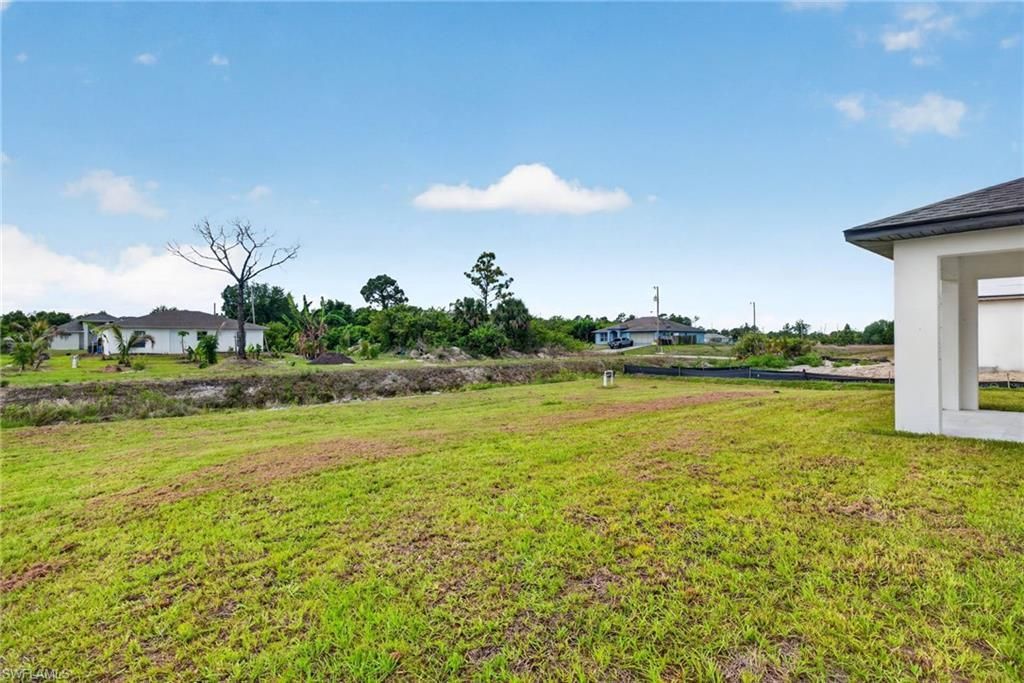 818 Portland St E, Lehigh Acres, FL 33974 Photo