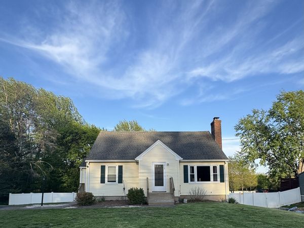 215 Pinney, Ellington, CT 06029