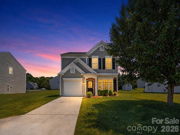 10410 Roundleaf Drive, Charlotte, NC 28213