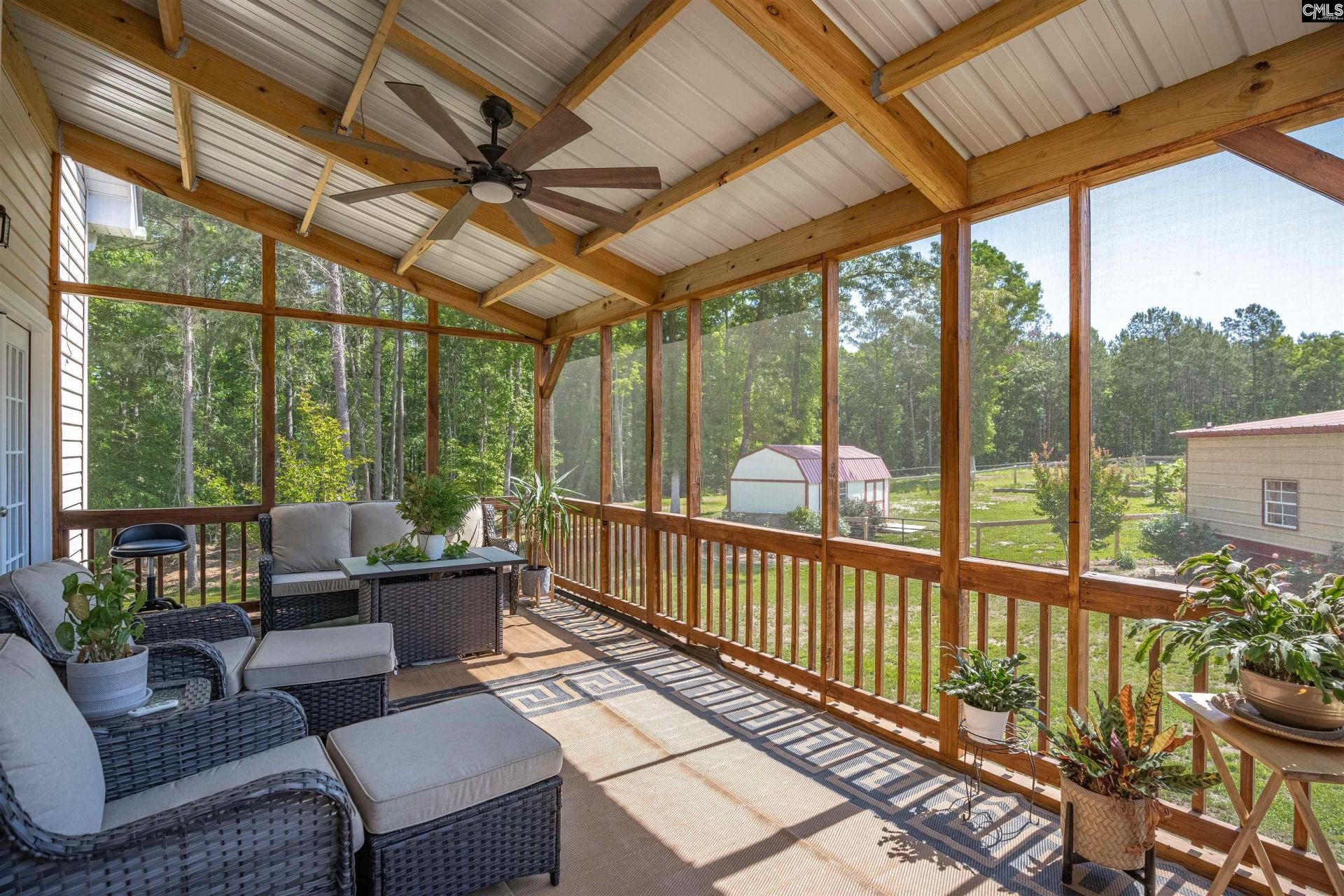 266 Middlefield Road Photo 32