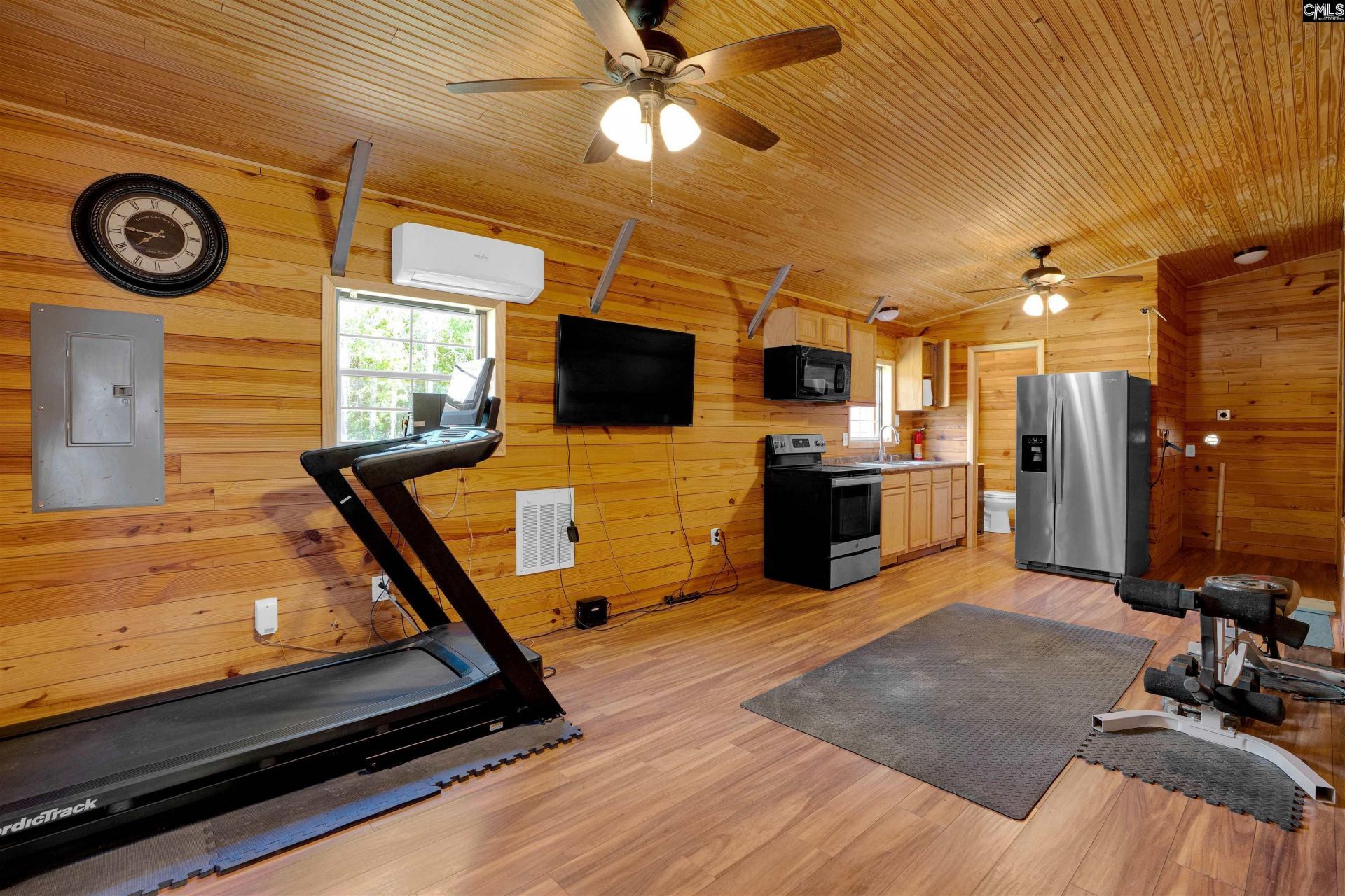 266 Middlefield Road Photo 38