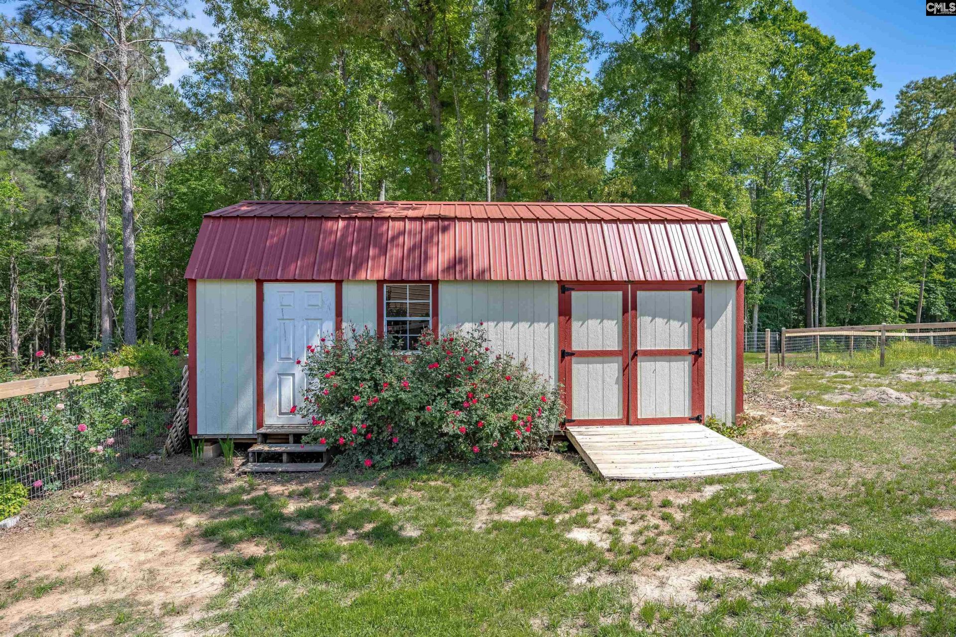 266 Middlefield Road Photo 47