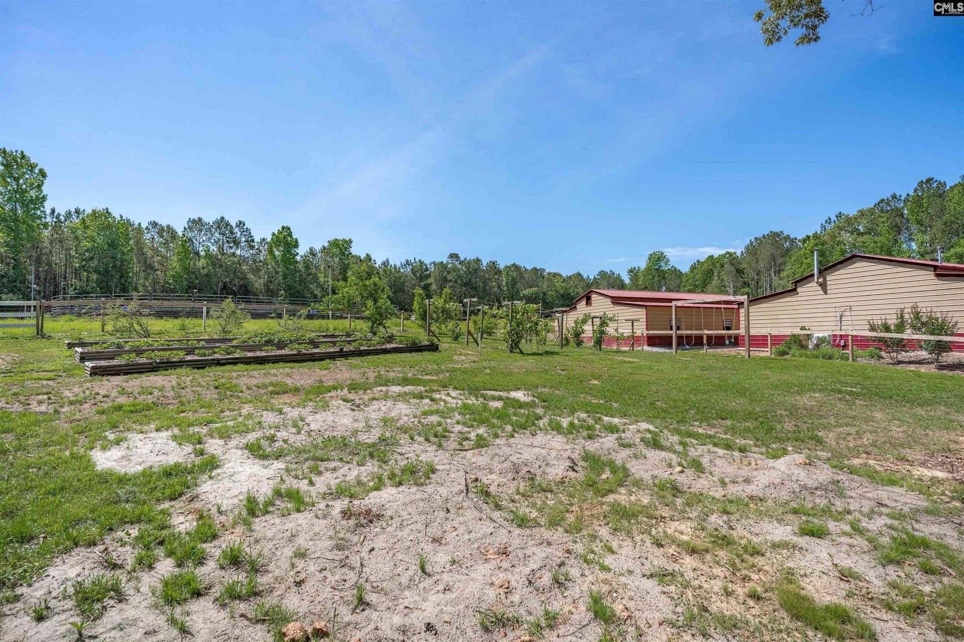 266 Middlefield Road Photo 49