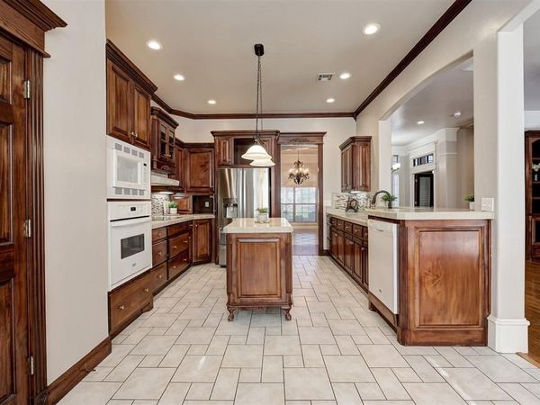 11316 Gateshead Drive, Oklahoma City, OK 73170