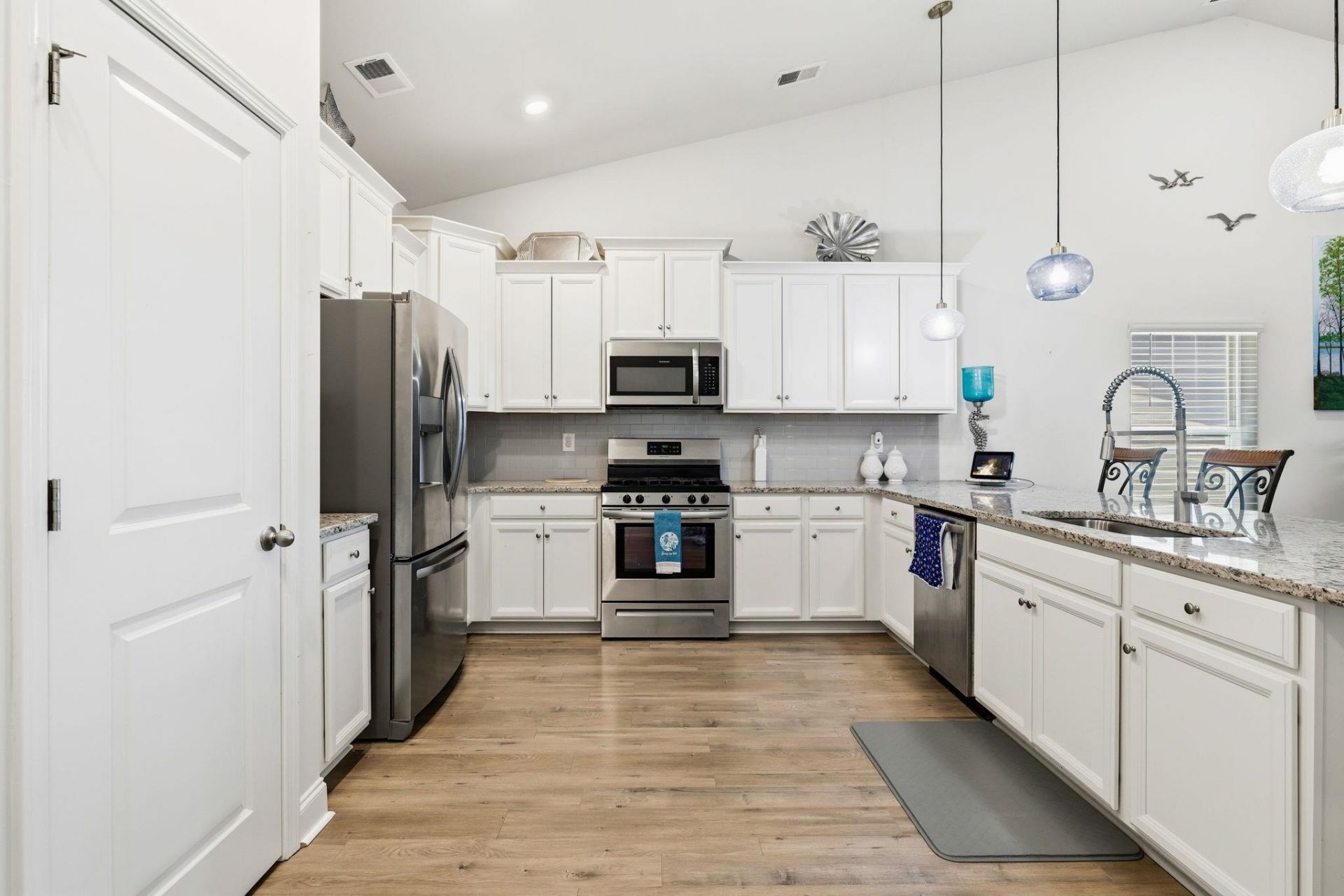 508 Harbison Circle Photo 10
