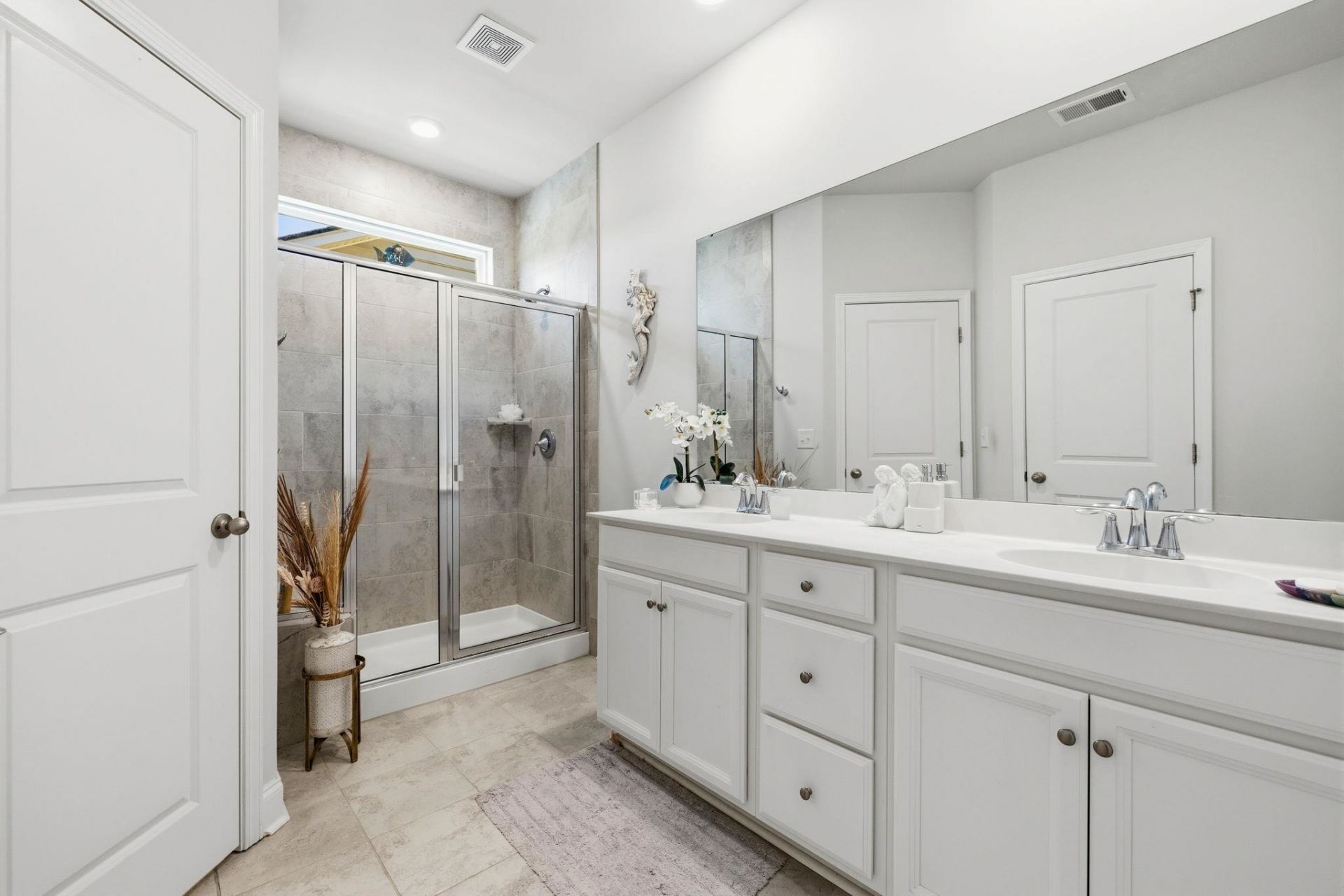 508 Harbison Circle Photo 16