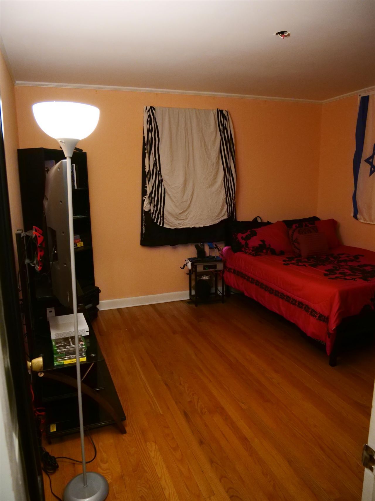 1713 Oak St. Photo 16