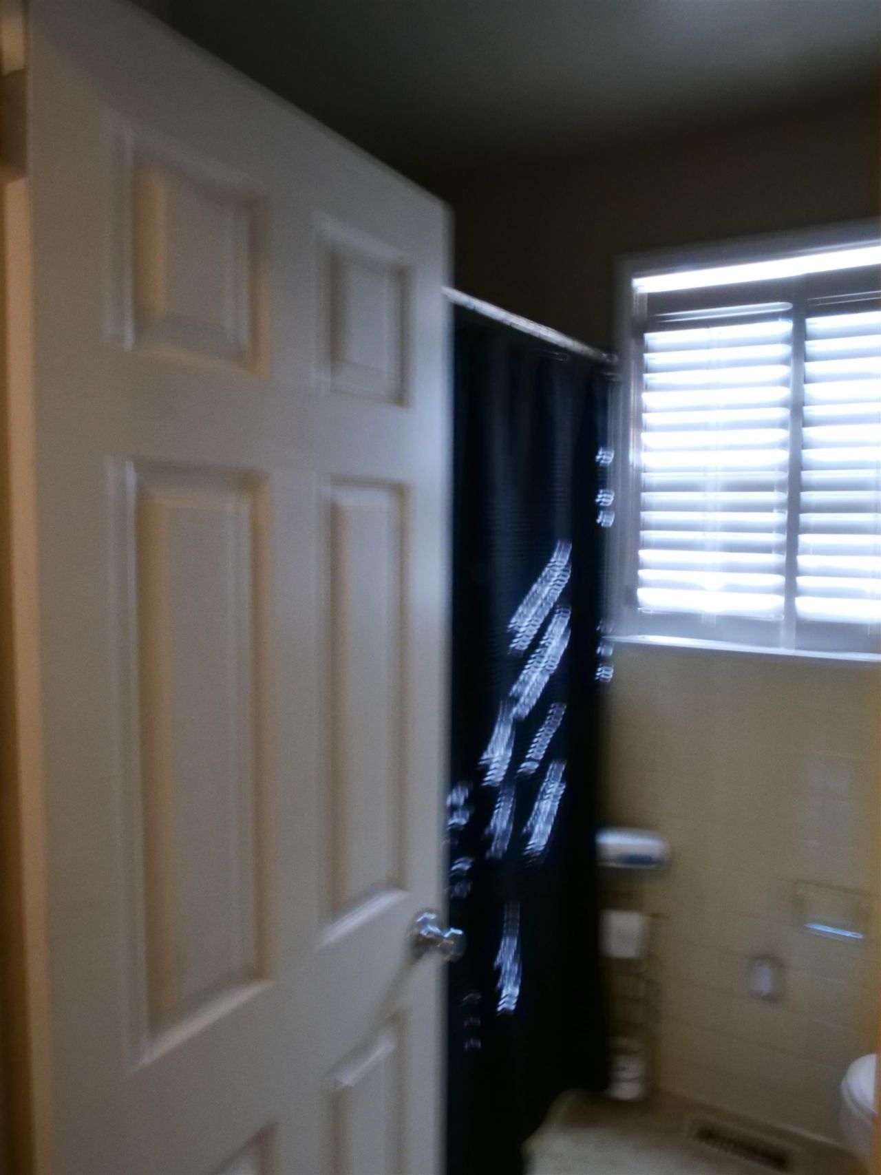 1713 Oak St. Photo 19